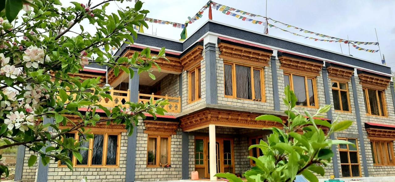 Ladakh Country Inn Leh Zewnętrze zdjęcie